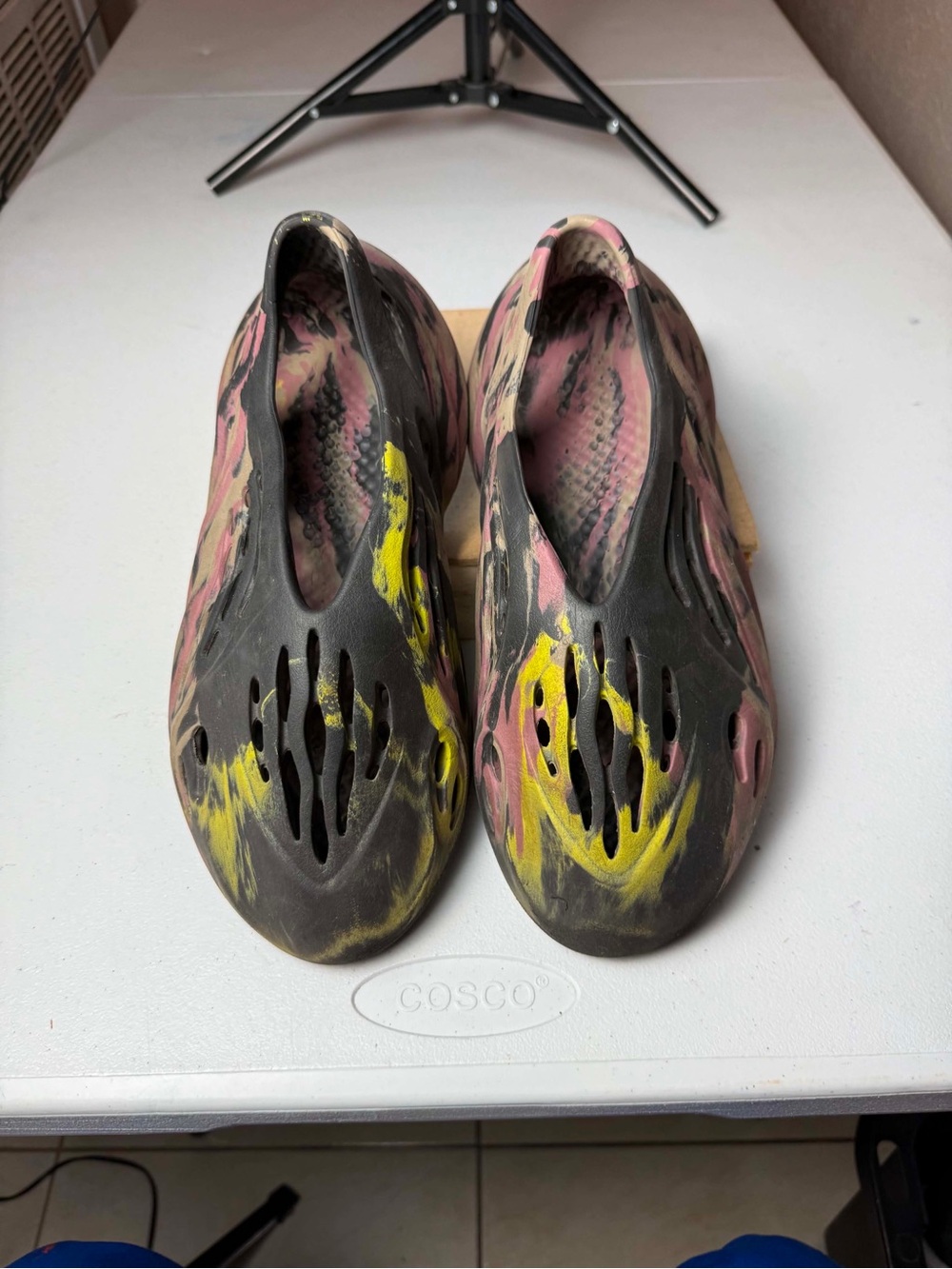 adidas Yeezy Foam RNNR MX Sand Grey - Size 8 slides - Picture 7 of 12